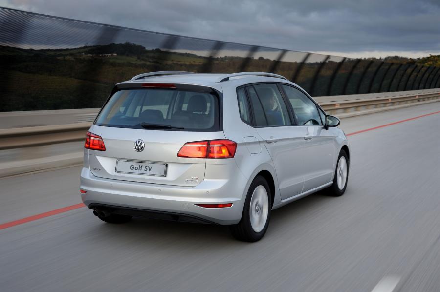  Volkswagen Golf SV 2015 года  (ZA) (фото 6 из 19)